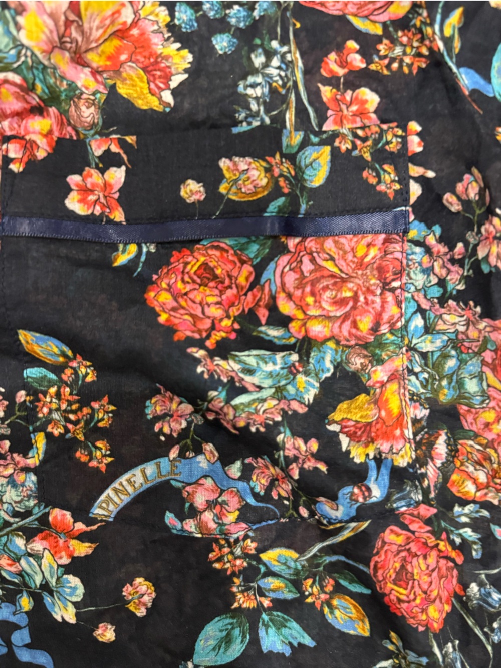 Papinelle Pajamas Set Organic Cotton
in Black with Multicolor Rose Print - Picture 4 of 8